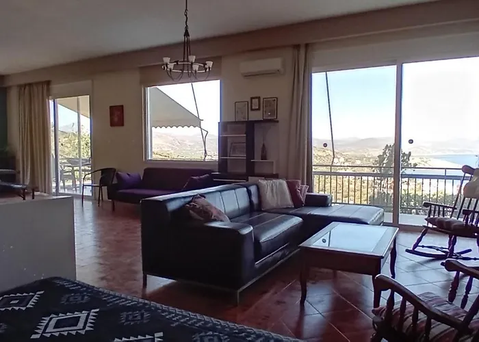 Aperando 別荘 トロン