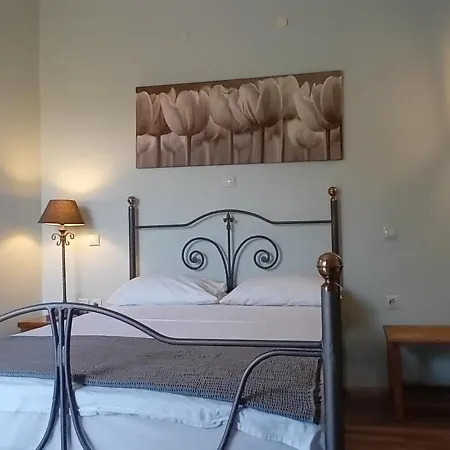 Дом отдыха Aperando Толон